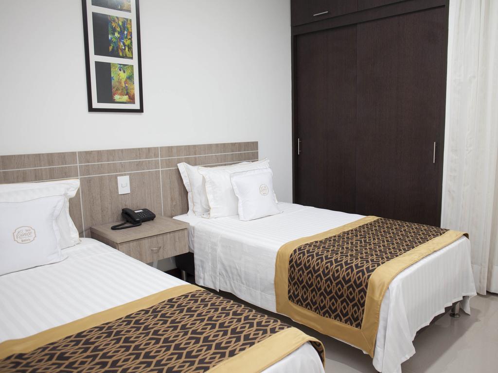 Hotel Cinco Monteria Bilik gambar